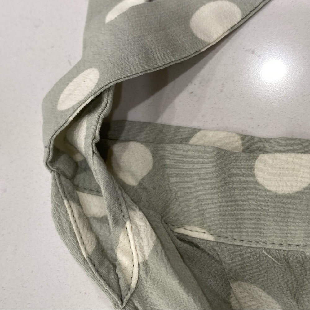 Capulet Polka Dot Sage Green Top - Picture 4 of 6